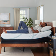 Load image into Gallery viewer, Tempur-Pedic® TEMPUR-Adapt® Medium-Hybrid Mattress (2024)