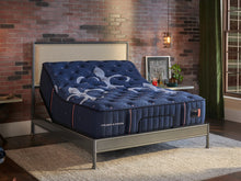 Load image into Gallery viewer, Stearns &amp; Foster Lux Estate Collection - Lux Estate Medium Mattress